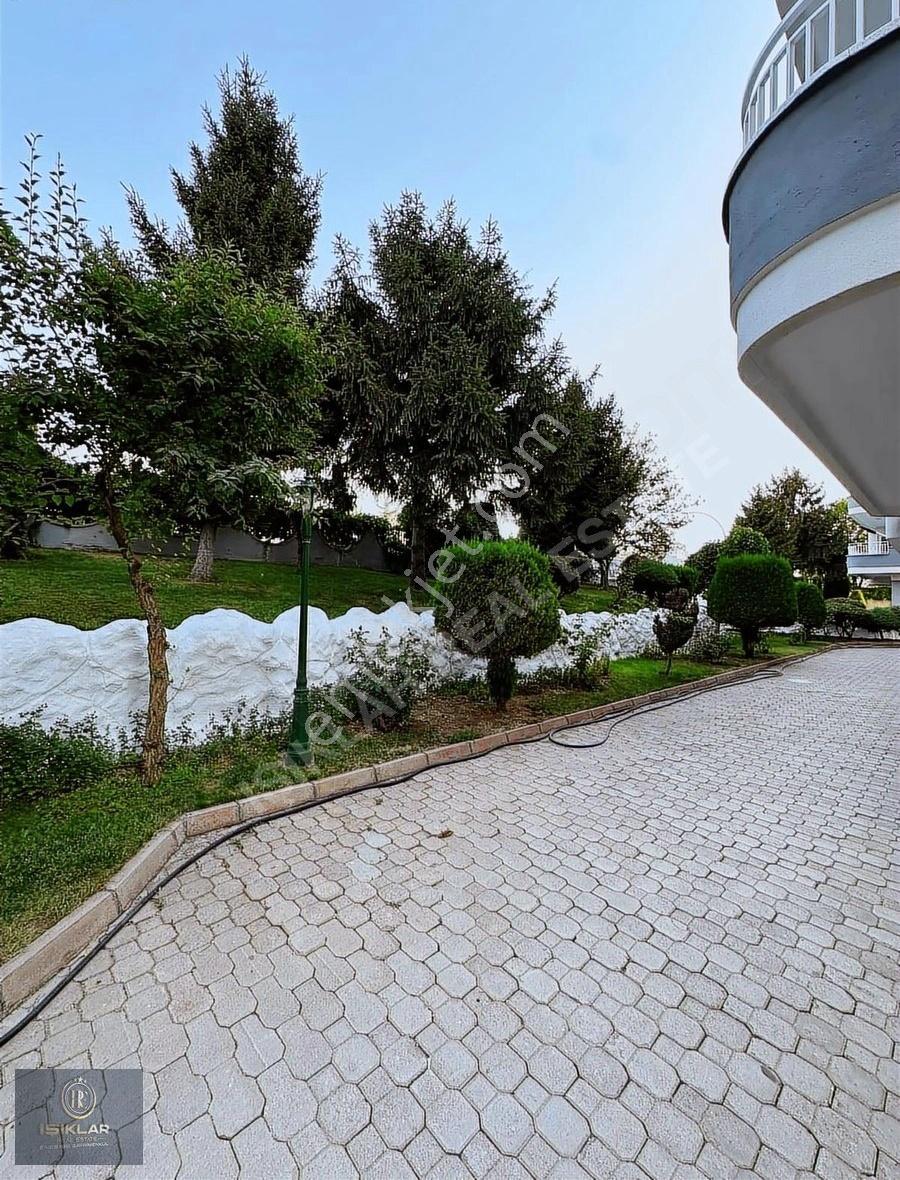 Enes Işık 'tan Kuyuönünde Satılık 3+1 Site İçi Daire