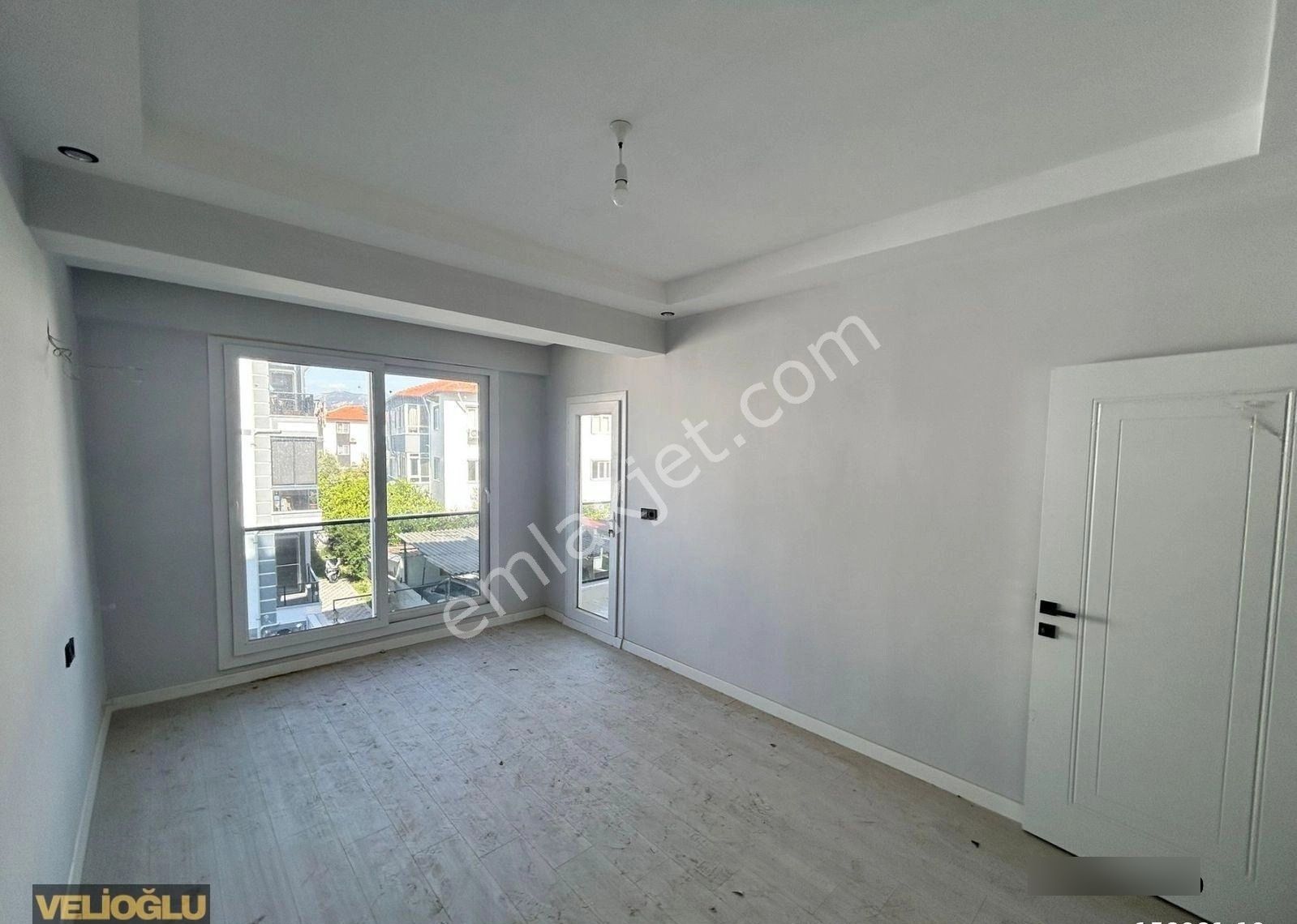 Hürriyet Mahallesinde Geniş 1+1 Kiralık Daire - Görsel 3