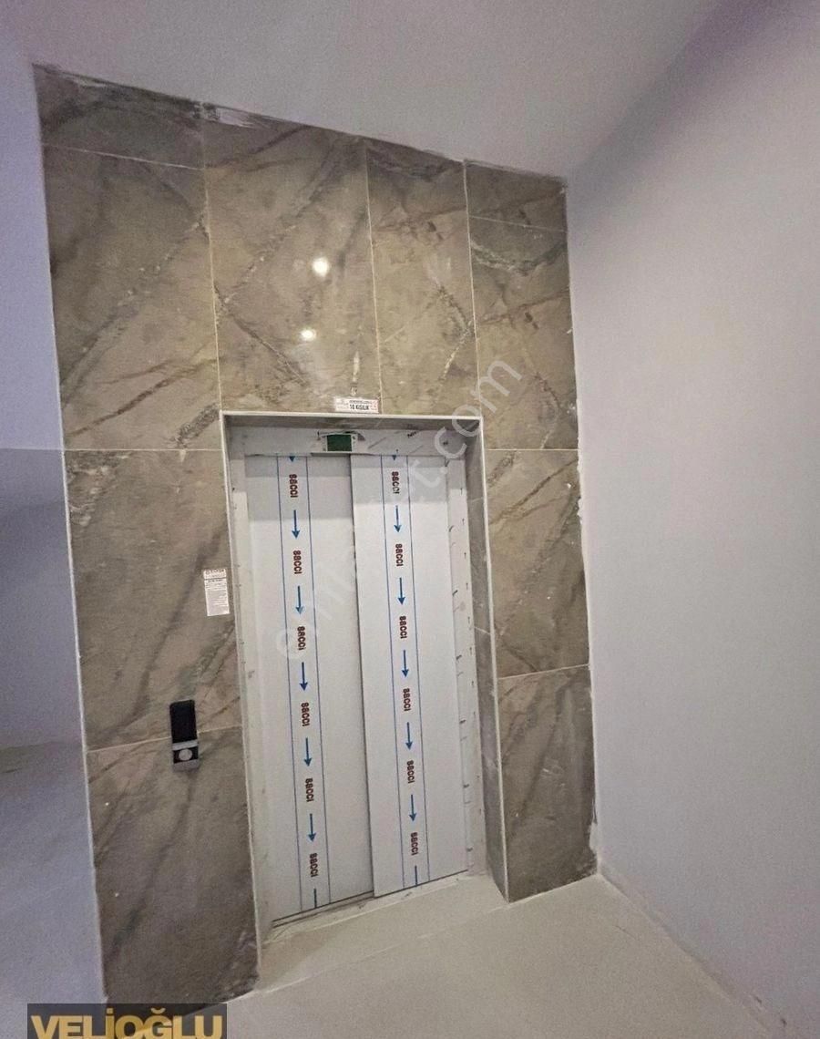 Hürriyet Mahallesinde Geniş 1+1 Kiralık Daire - Görsel 7
