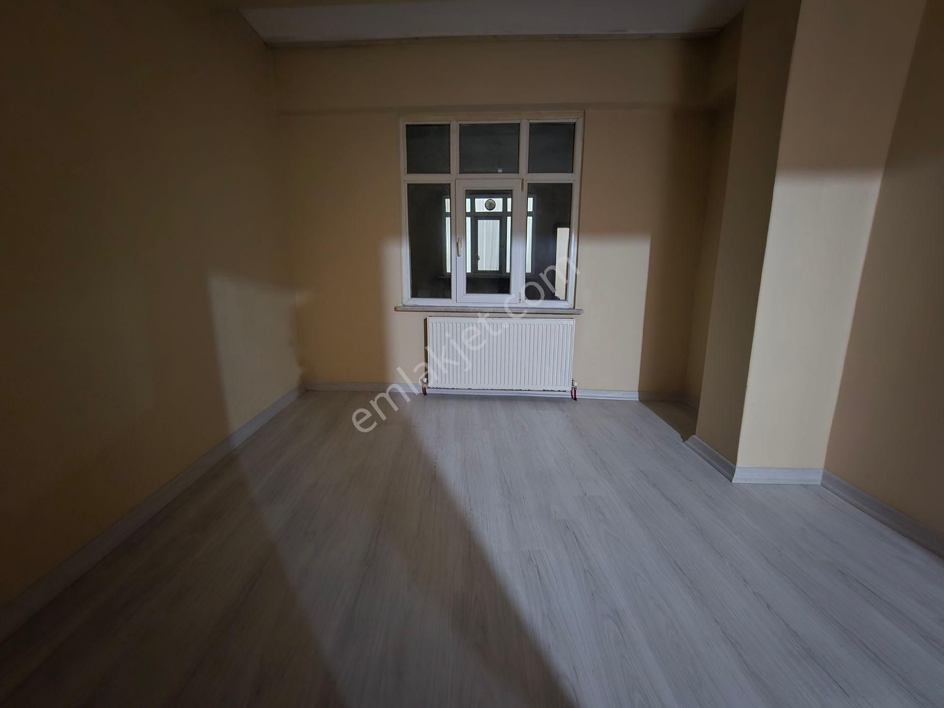 Pusula İnş.tan Esentepe Mah 2005 Yapımı İçi Komple Sıfırlanmış 2kat Daire - Görsel 22