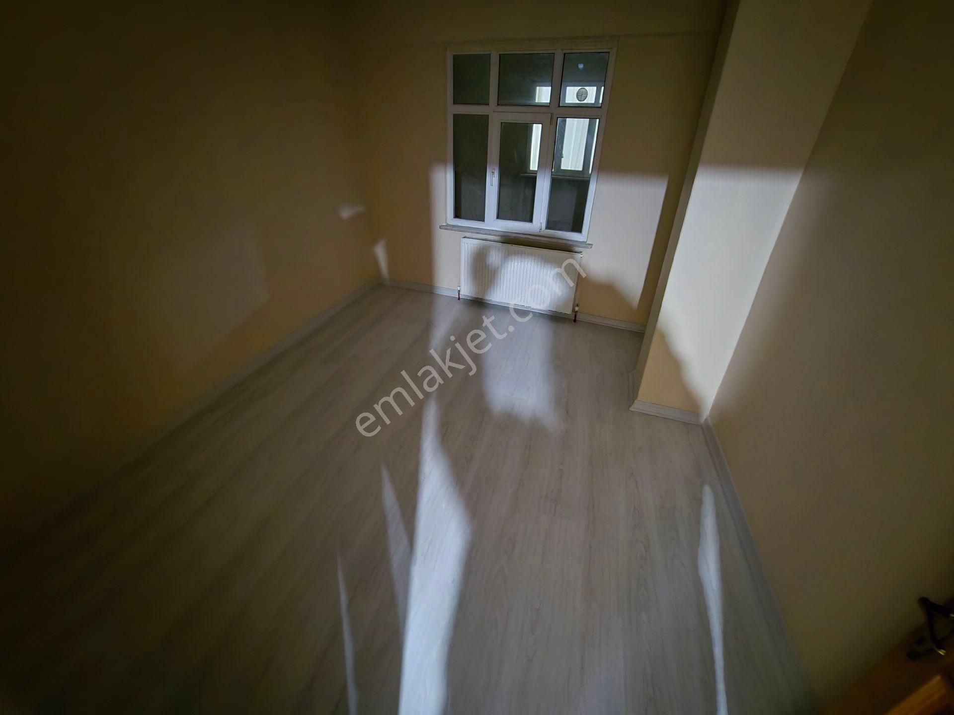 Pusula İnş.tan Esentepe Mah 2005 Yapımı İçi Komple Sıfırlanmış 2kat Daire - Görsel 19