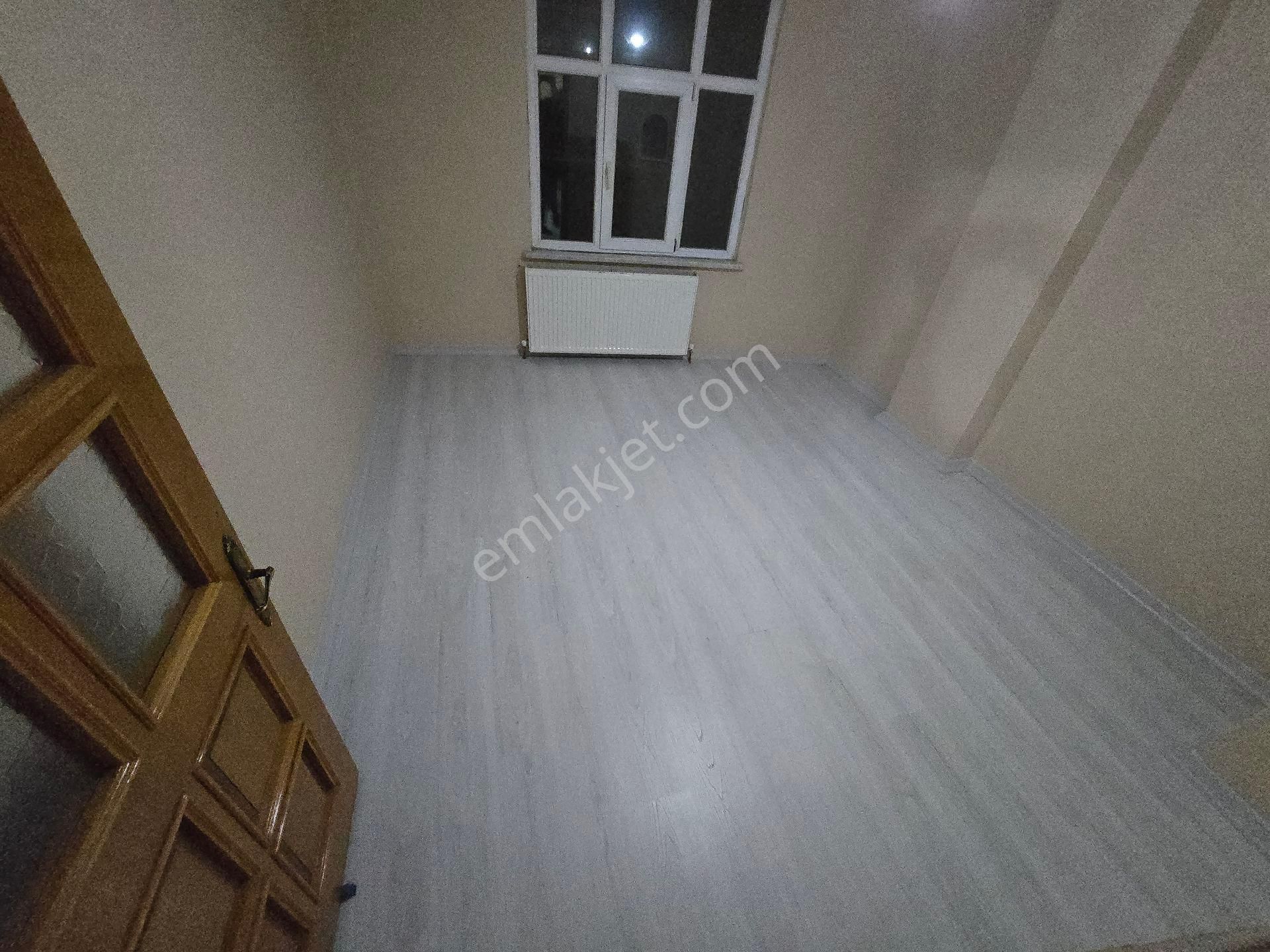 Pusula İnş.tan Esentepe Mah 2005 Yapımı İçi Komple Sıfırlanmış 2kat Daire - Görsel 18