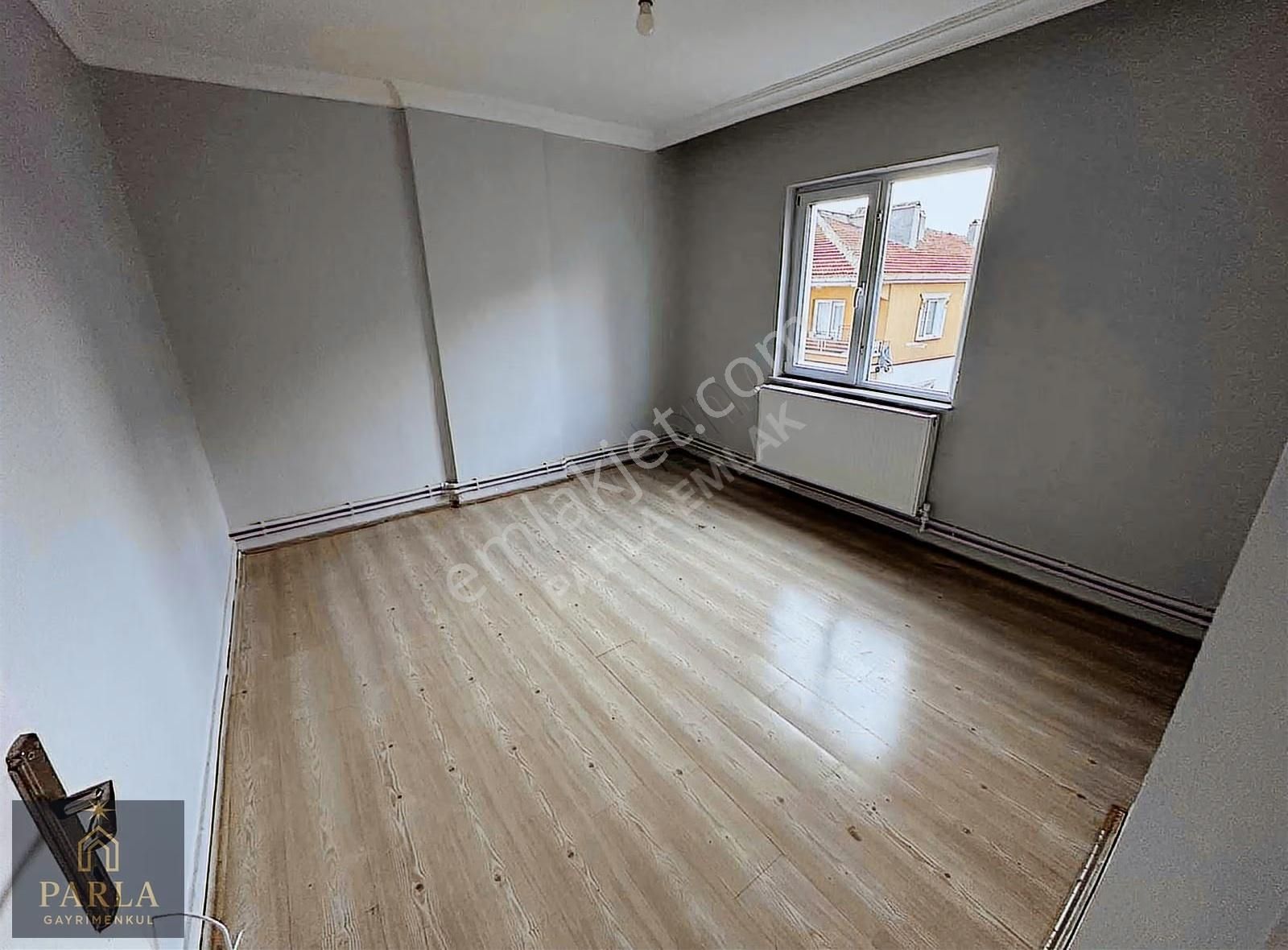 Parla Emlak'tan Maraşal Çakmak Mah. 2+1/110m2/4.kat - Görsel 10