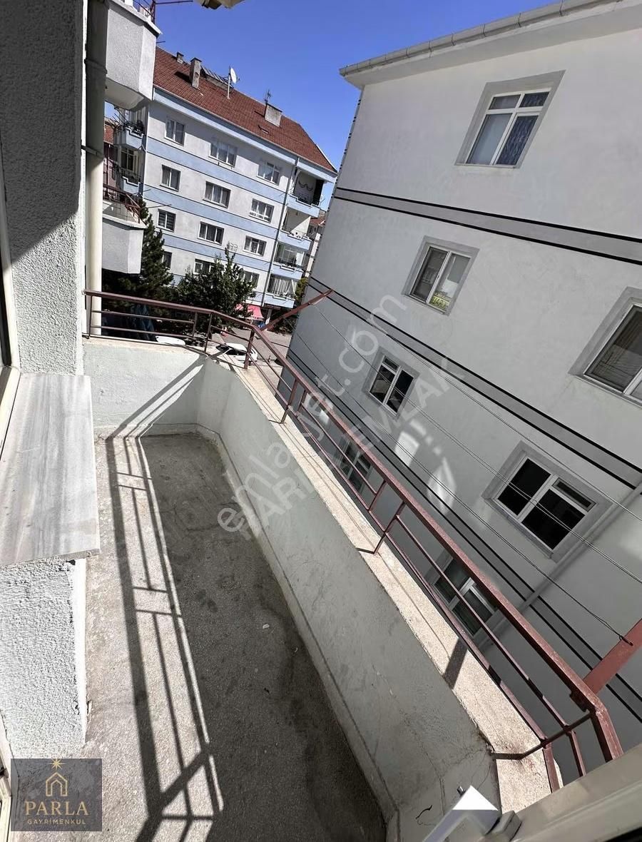 Parla Emlak'tan Maraşal Çakmak Mah. 2+1/110m2/4.kat - Görsel 9