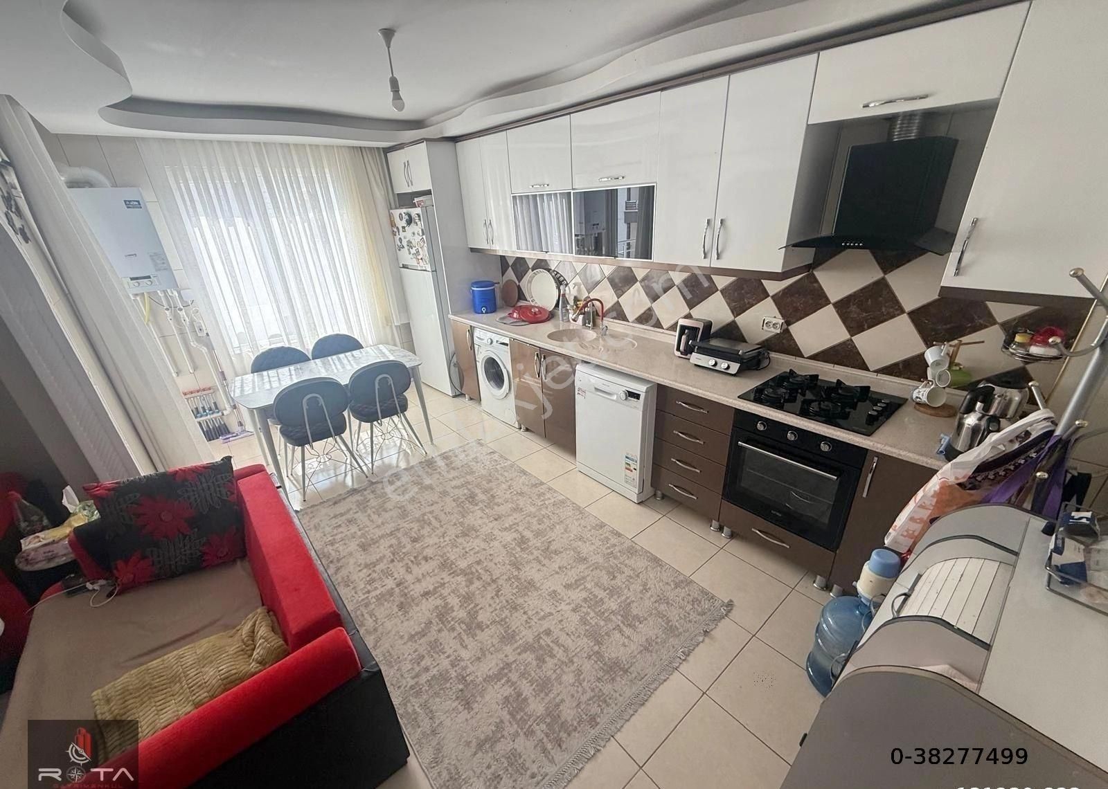 Rotadan Cd. Paraleli Asansörlü Balkonlu Masrafsız 3+1 Daire !!