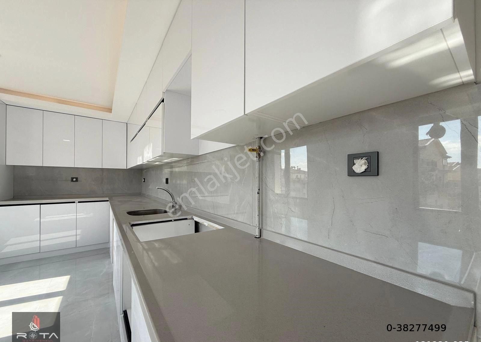 Rota'dan Ş.hast Yakını Merkezi Konumda 3+1 Kilerli Full Yapılı - Görsel 7