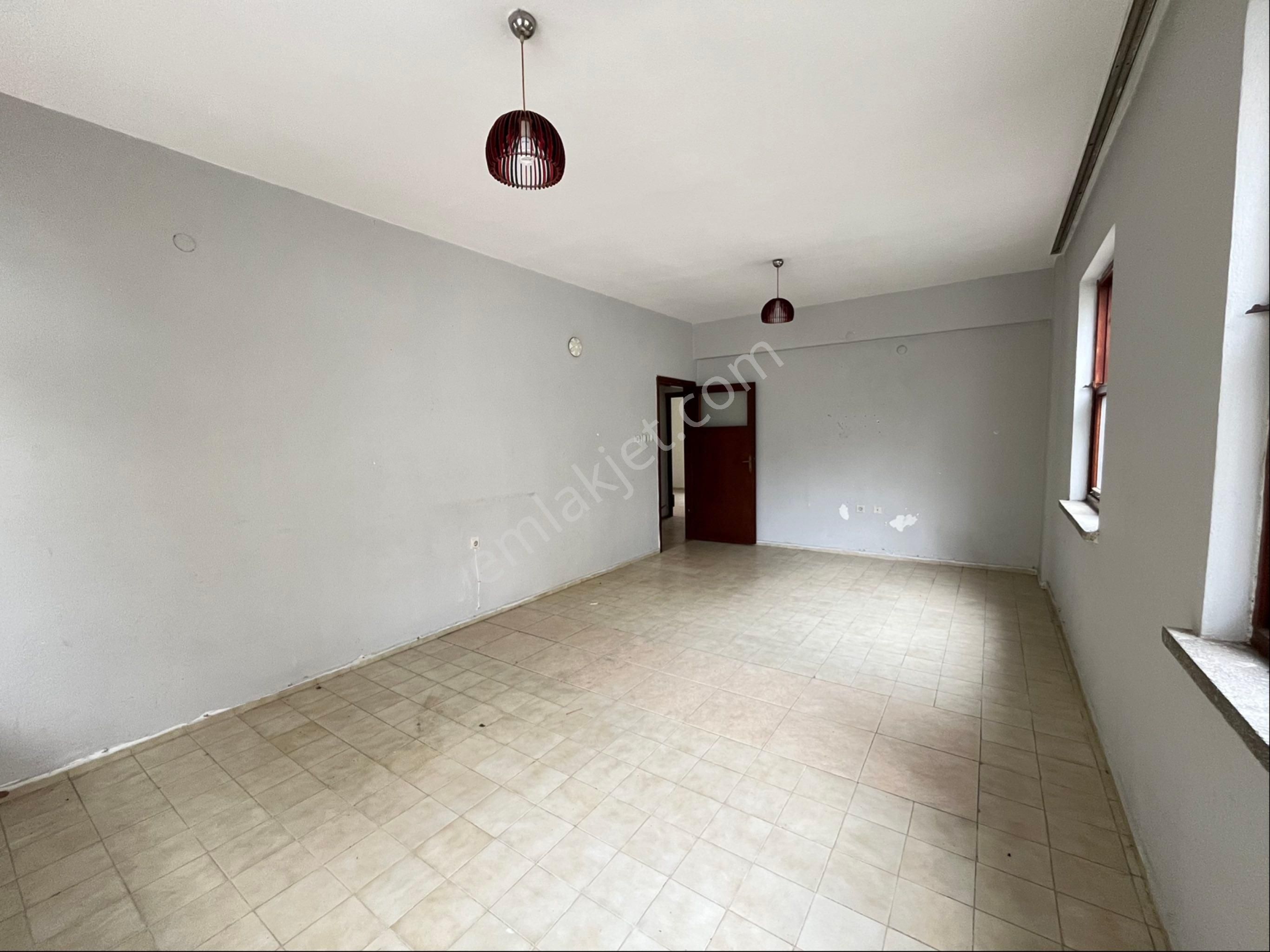 Alanya Güllerpınarı Mh Aile Apt Depozitosuz 2+1 Kiralık Daire - Görsel 4
