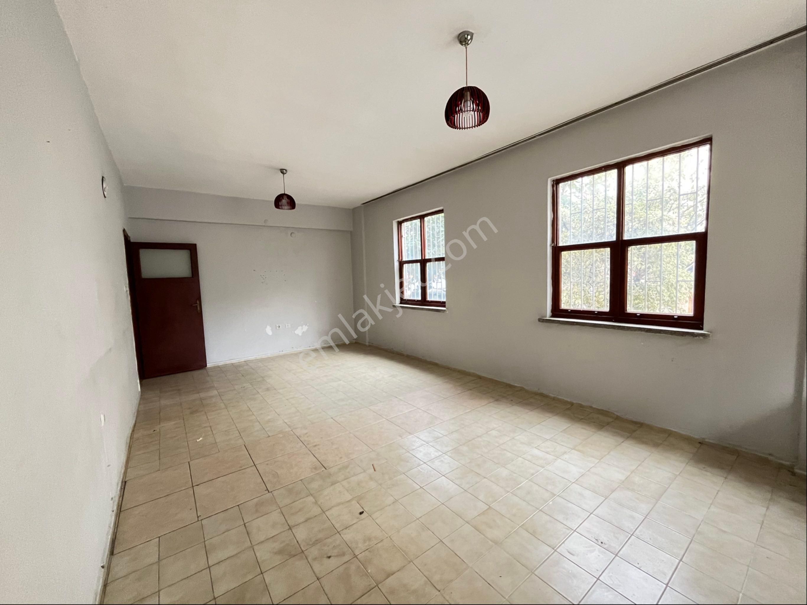Alanya Güllerpınarı Mh Aile Apt Depozitosuz 2+1 Kiralık Daire - Görsel 3
