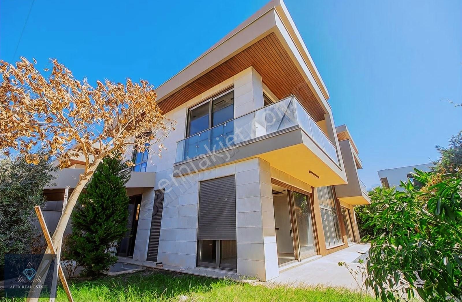 510 M2 Uzerınde 360 M2 Net 4+1 Müstakil Havuz Ve Bahcelı Vılla - Görsel 6