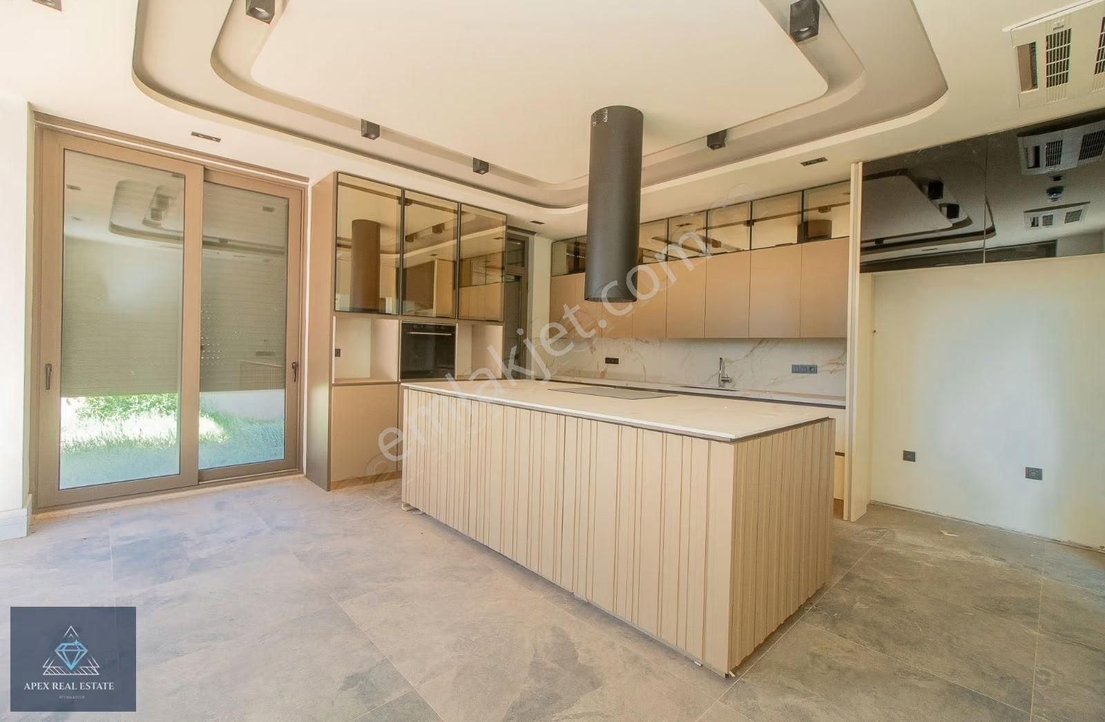 510 M2 Uzerınde 360 M2 Net 4+1 Müstakil Havuz Ve Bahcelı Vılla - Görsel 15