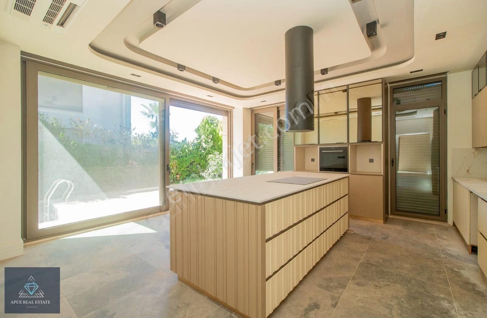 510 M2 Uzerınde 360 M2 Net 4+1 Müstakil Havuz Ve Bahcelı Vılla - Görsel 16