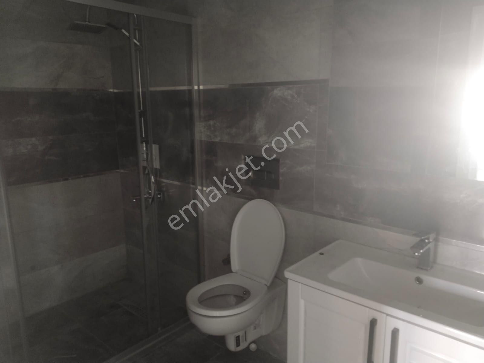 Güneyden Sultangazide Sıfır Binada 3+1.120m2 Ara Kat Daire - Görsel 11