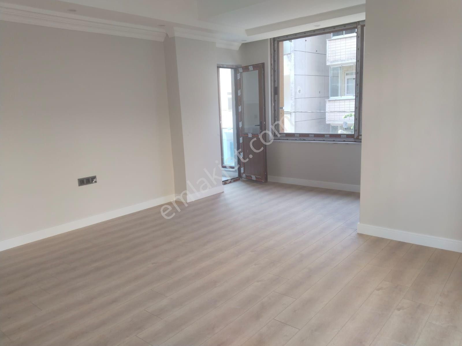 Güneyden Sultangazide Sıfır Binada 3+1.120m2 Ara Kat Daire - Görsel 6