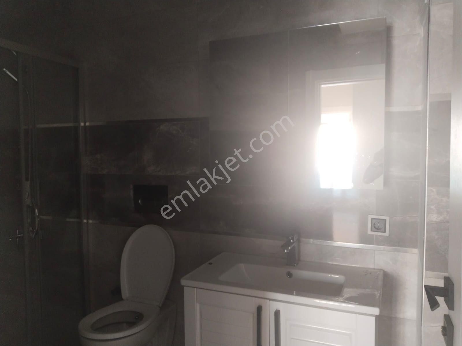 Güneyden Sultangazide Sıfır Binada 3+1.120m2 Ara Kat Daire - Görsel 12