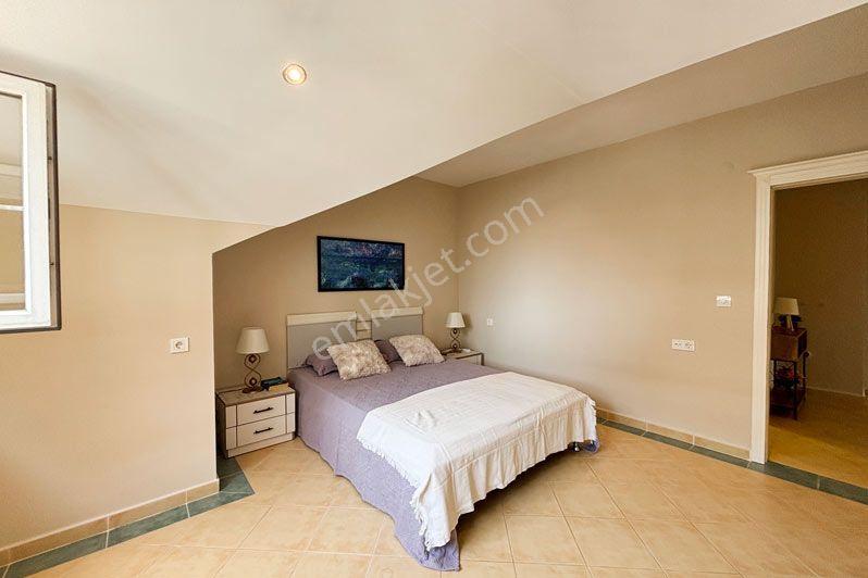 Alanya Güllerpınarı Mah.eşyalı Satılık 5+1 Dubleks Daire - Görsel 19