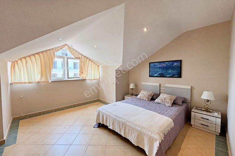 Alanya Güllerpınarı Mah.eşyalı Satılık 5+1 Dubleks Daire - Görsel 17