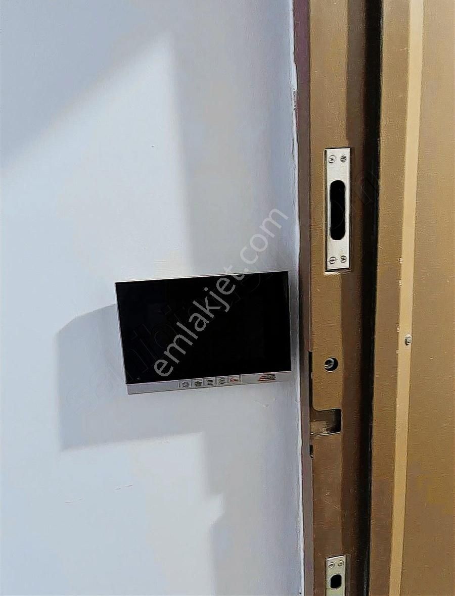 Banazda Uygun 2+1 Dolap Kombili Hazır Daire - Görsel 8