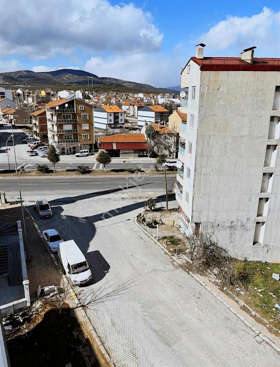 Banaz Merkezde Oturumu Alınmış Dubleks 160m2 - Görsel 11