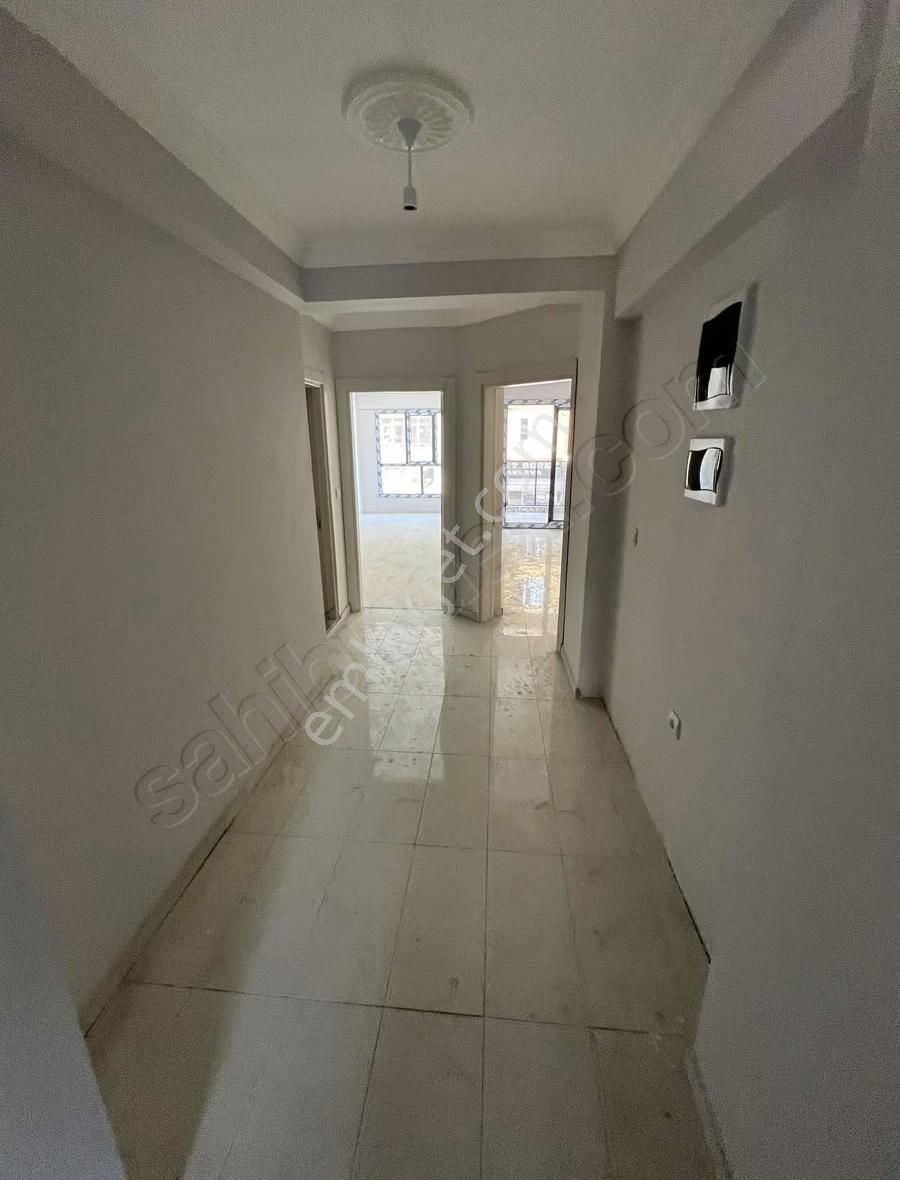 Banaz Merkezde 3+1 Dükkanüstü Hazır Daire - Görsel 13