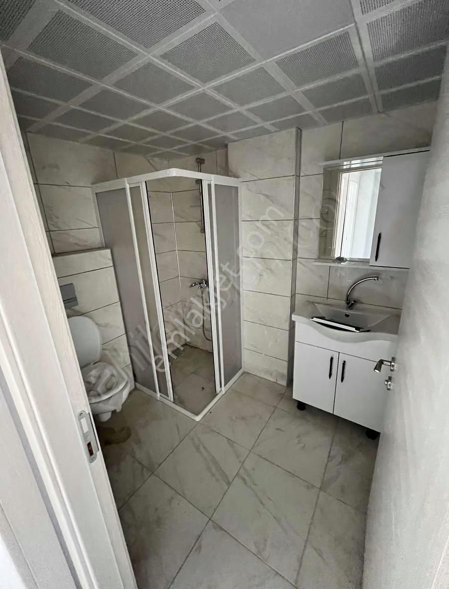 Banaz Merkezde 3+1 Dükkanüstü Hazır Daire - Görsel 3