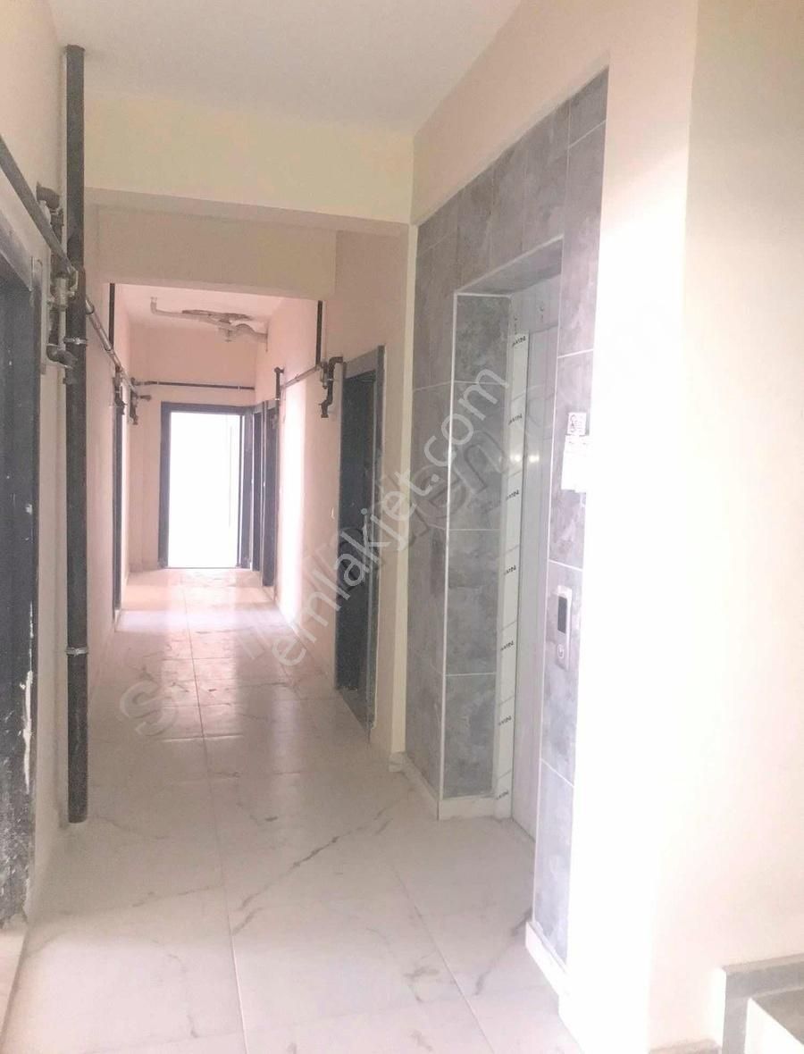 Banaz Kültürparkta A101 Üzeri 50m2 Ofis - Görsel 11