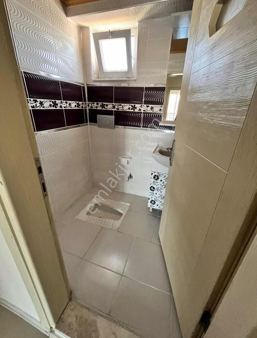 Banaz Merkezde 3+1 Hazır 130m2 Daire - Görsel 13