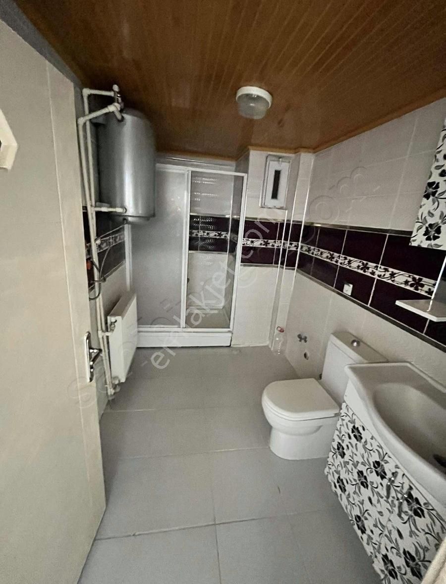 Banaz Merkezde 3+1 Hazır 130m2 Daire - Görsel 9