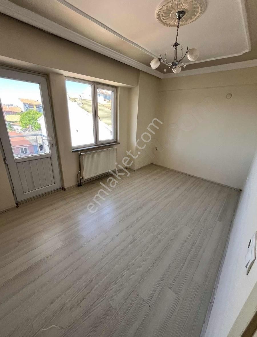 Banaz Merkezde 3+1 Hazır 130m2 Daire - Görsel 12