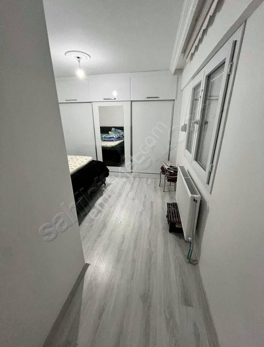 Banaz Salıpazarında 180m2 4+1 Verandalı. Şömineli Dubleks - Görsel 3
