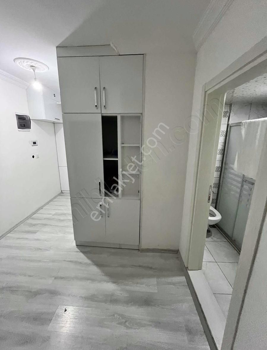 Banaz Salıpazarında 180m2 4+1 Verandalı. Şömineli Dubleks - Görsel 13