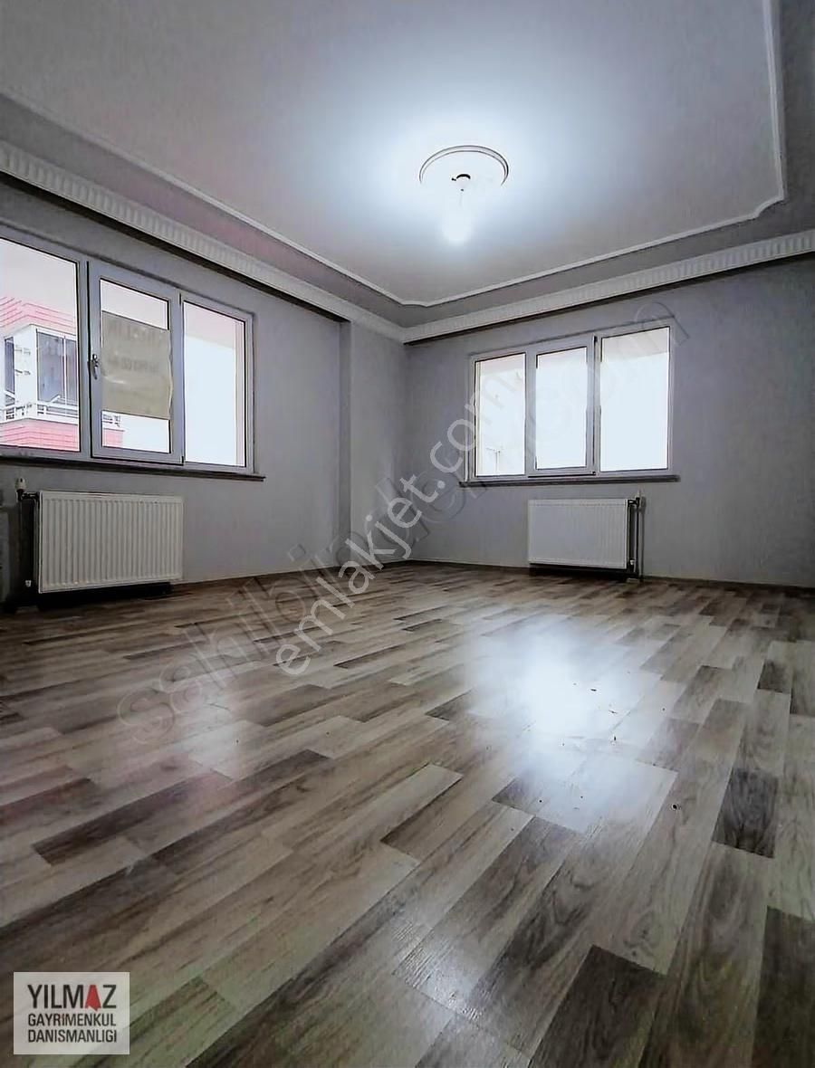 Yılmaz Gayrimenkulden Çorluda Gürkent Sitesinde 95 M2 2+1 Daire - Görsel 2