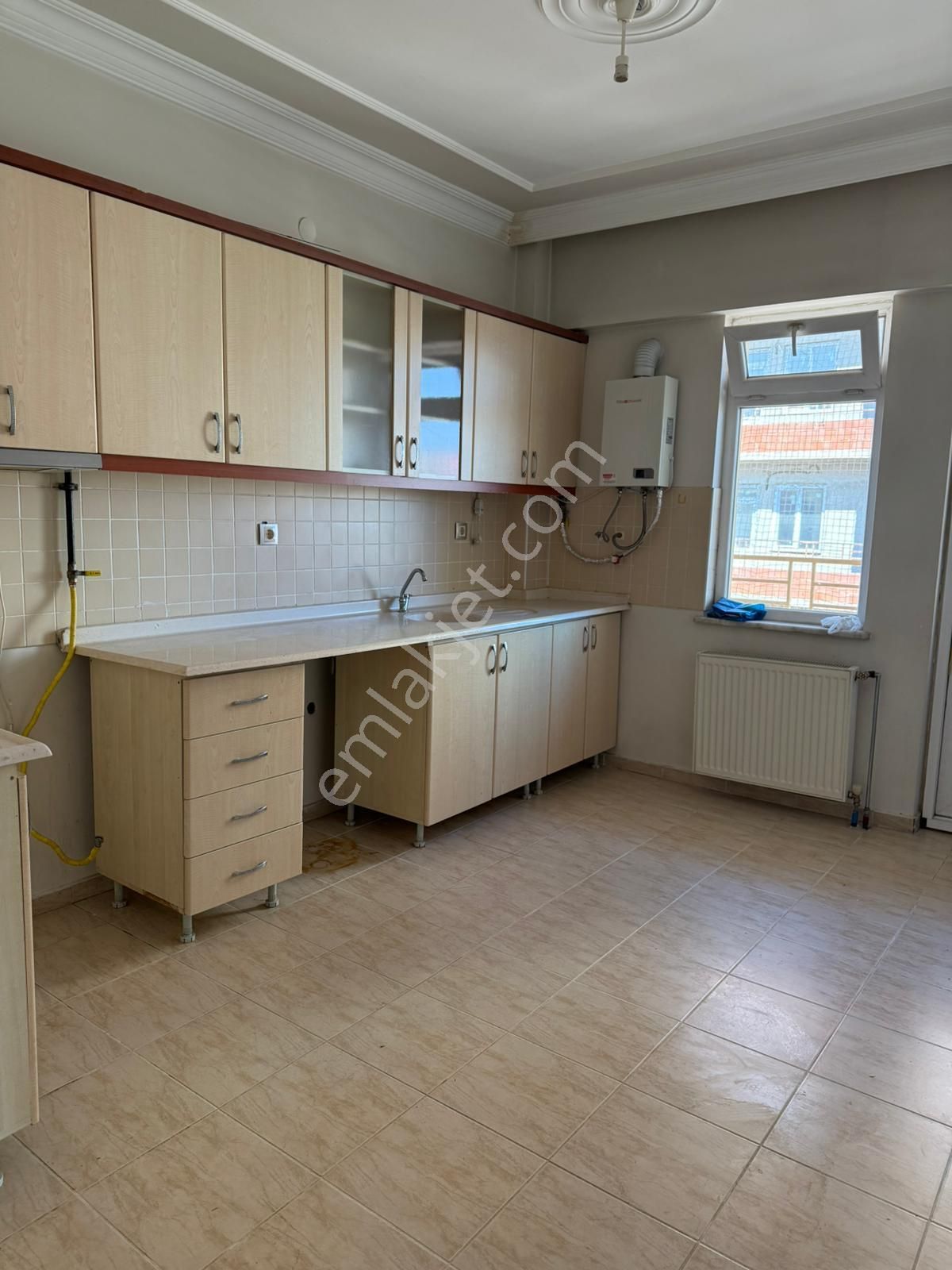 Anadolu Emlaktan Satılık Yıldırım Beyazıt Mah. De 3+1 Daire - Görsel 16