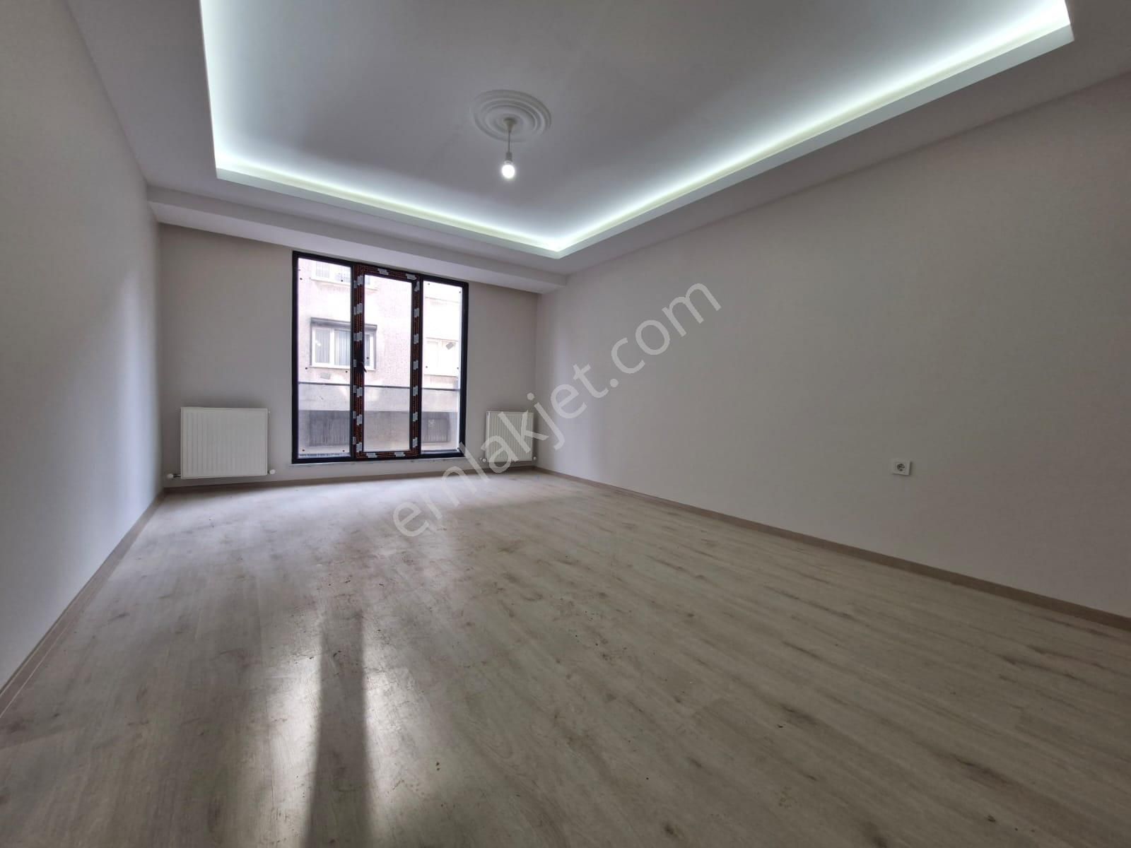 Bahçelievler Yayla Merkezde Sıfır Binada 3+1 Satılık Daire - Görsel 3