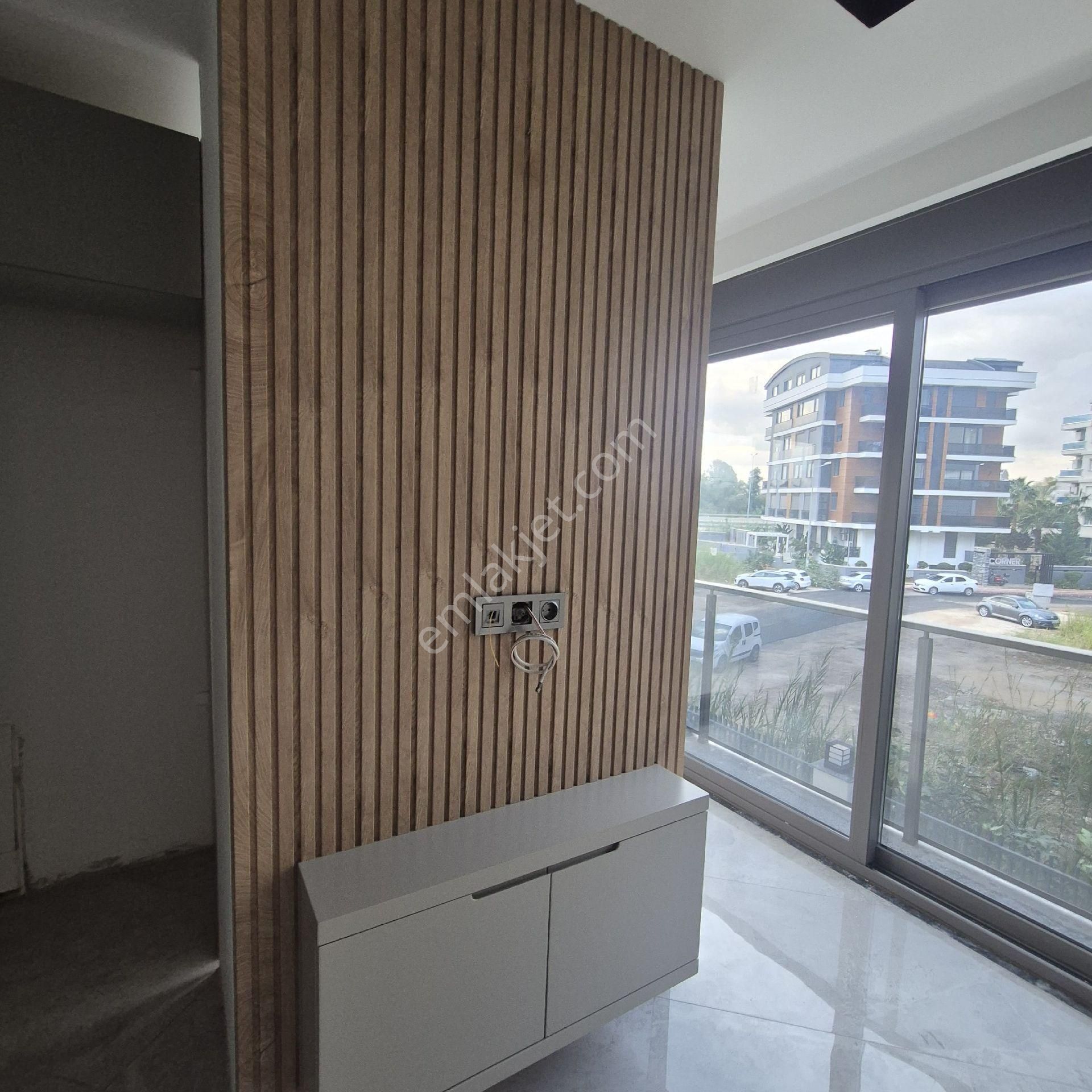 Konyaaltı Hurmada Havuzlu 1+1 Satılık Daire - Görsel 18