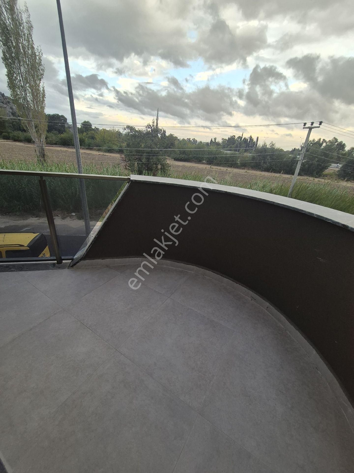 Konyaaltı Hurmada Havuzlu 1+1 Satılık Daire - Görsel 11