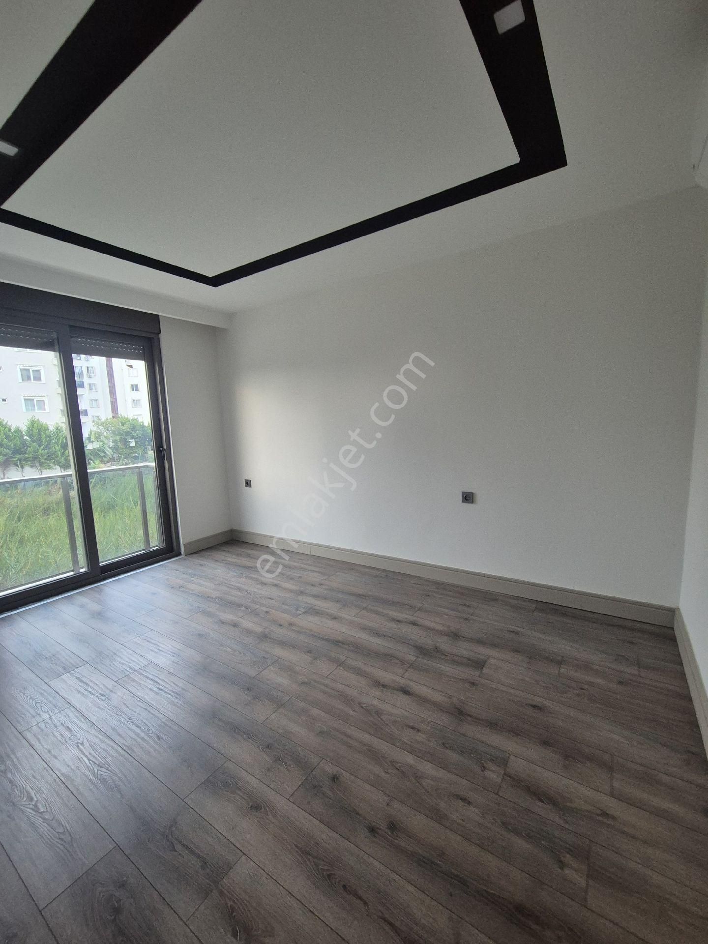 Konyaaltı Hurmada Havuzlu 1+1 Satılık Daire - Görsel 6