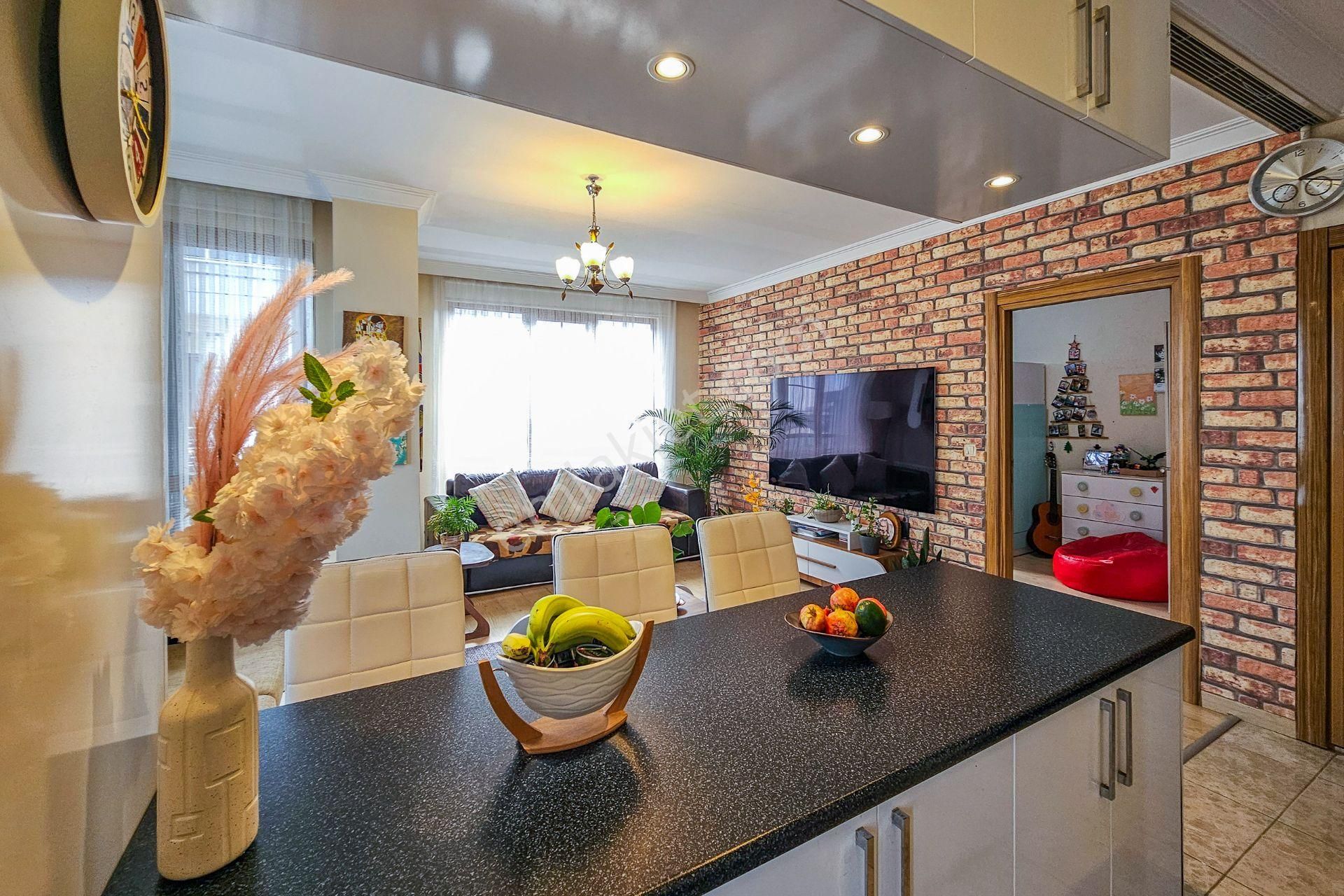 Çekmeköy Site İçi Satılık 4+2 Çatı Dubleks Daire - Görsel 6