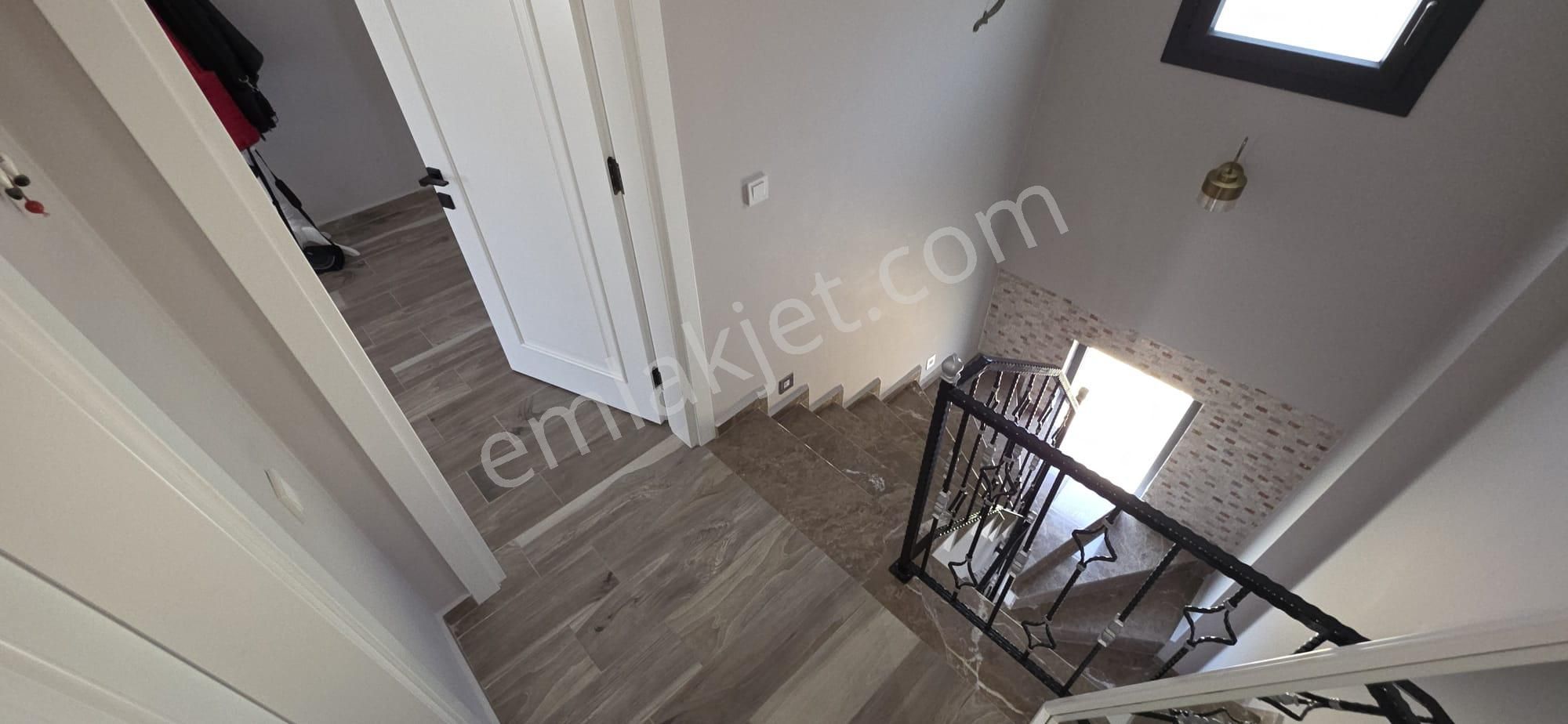 Goldhouse Dan Satılık Villa Fethiye Çiftlikte 4+1 Tripleks - Görsel 25