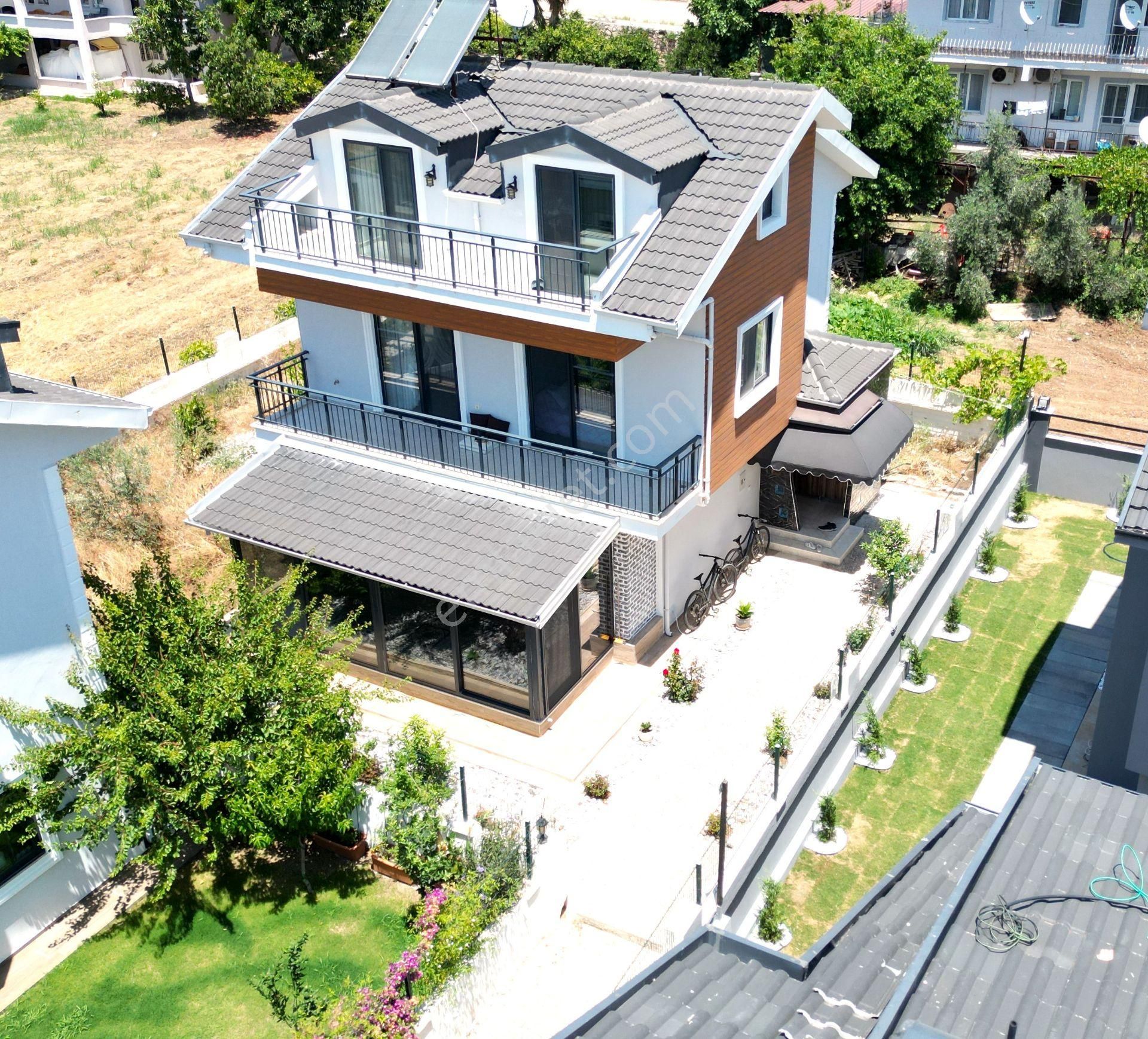 Goldhouse Dan Satılık Villa Fethiye Çiftlikte 4+1 Tripleks