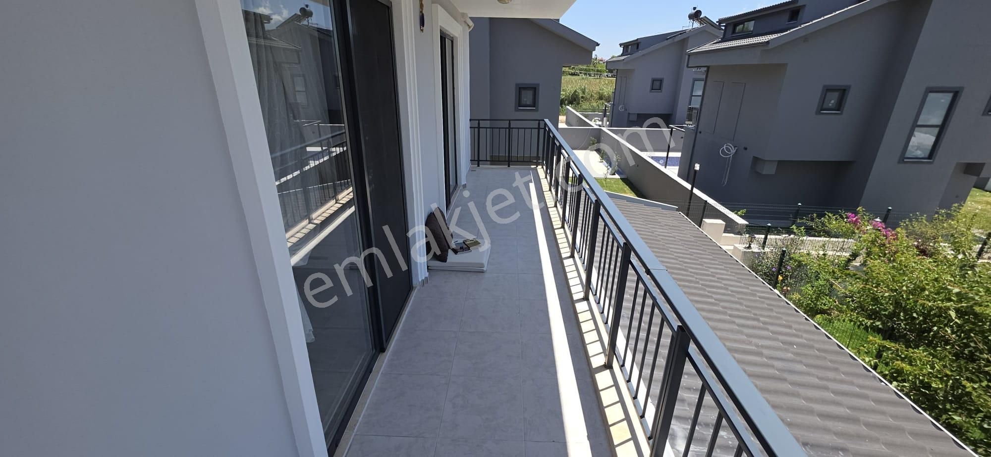 Goldhouse Dan Satılık Villa Fethiye Çiftlikte 4+1 Tripleks - Görsel 24