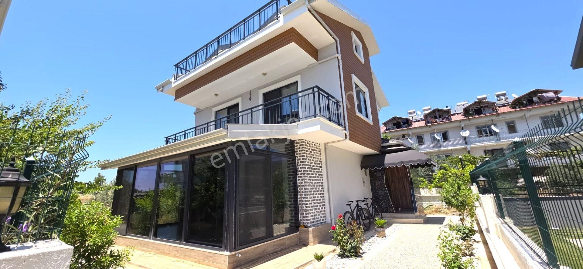 Goldhouse Dan Satılık Villa Fethiye Çiftlikte 4+1 Tripleks - Görsel 5