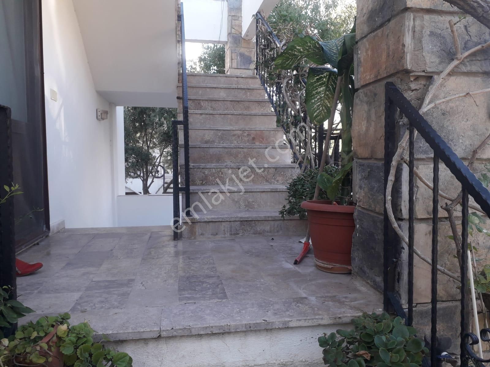 Yalıkavak Denize 20 Adım Yakın Satılık Üst Kat 2+1 Daire - Görsel 13