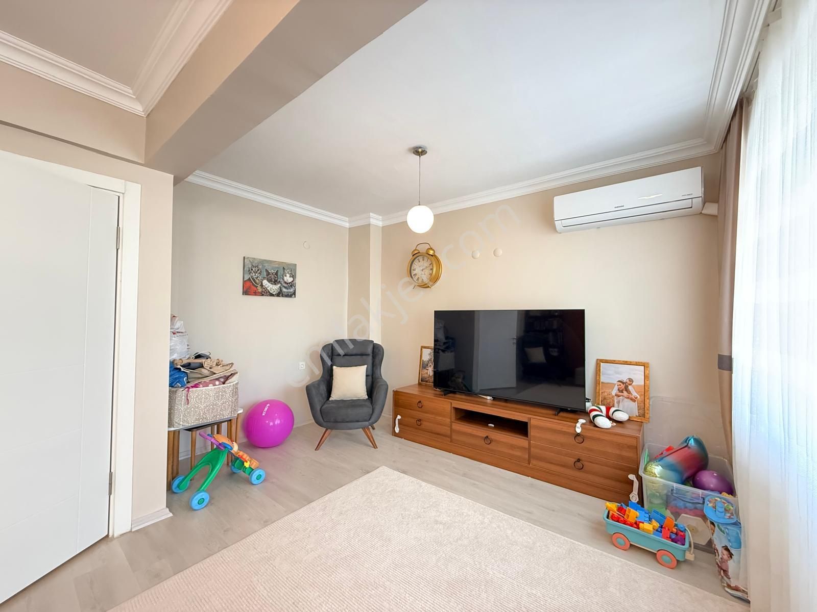 Cb King'den Kuva-i Milliye Mahallesi 4 Katlı Satılık Müstakil Ev - Görsel 9