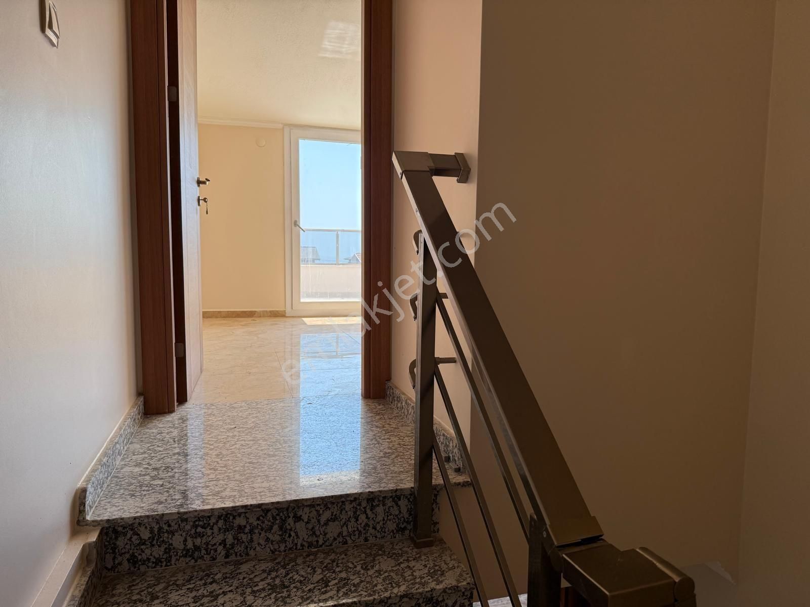 Gözütok Mimarlık Emlak 'tan 3+1 Deniz Manzaralı - Görsel 15