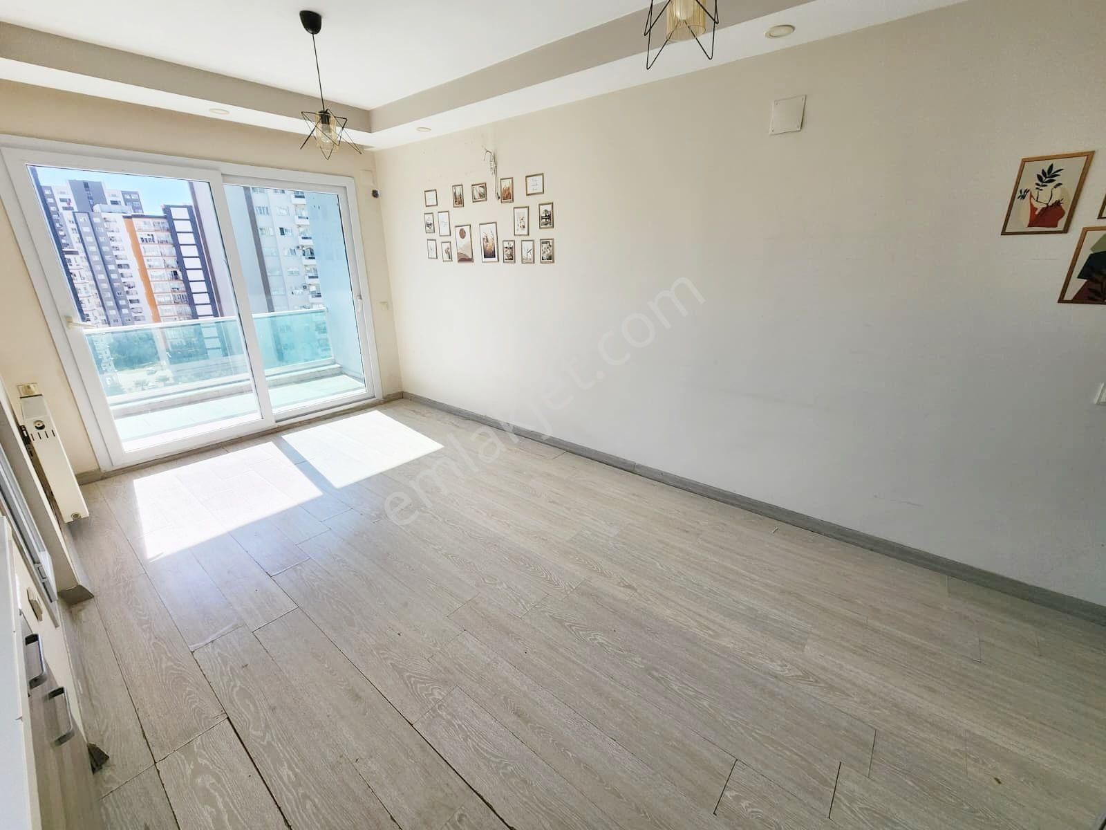 ░_*arcıty*_░den Üniversite Civarı 1+1 Lx Site İçi+havuz+güvenlik - Görsel 3