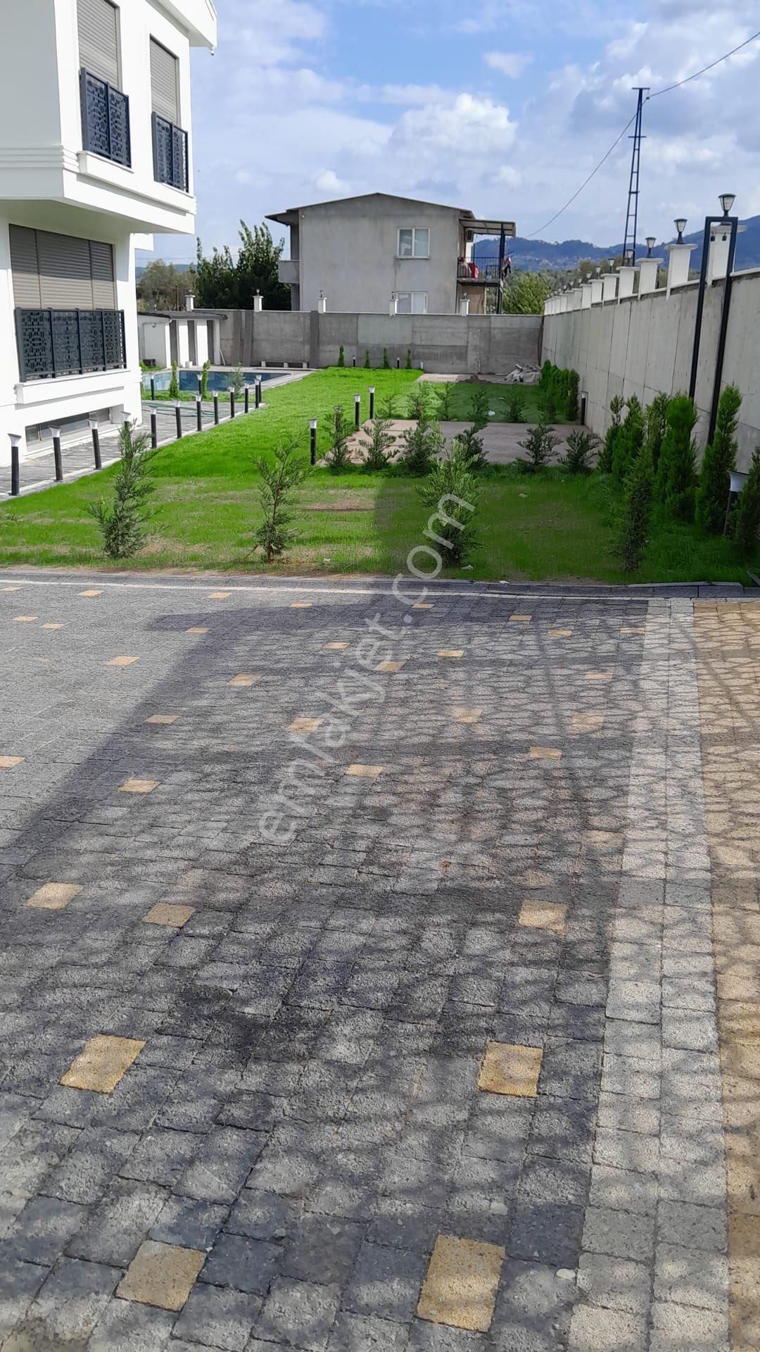 Balıkesir Burhaniye Börezli Mahallesinde Satılık Malikane - Görsel 12