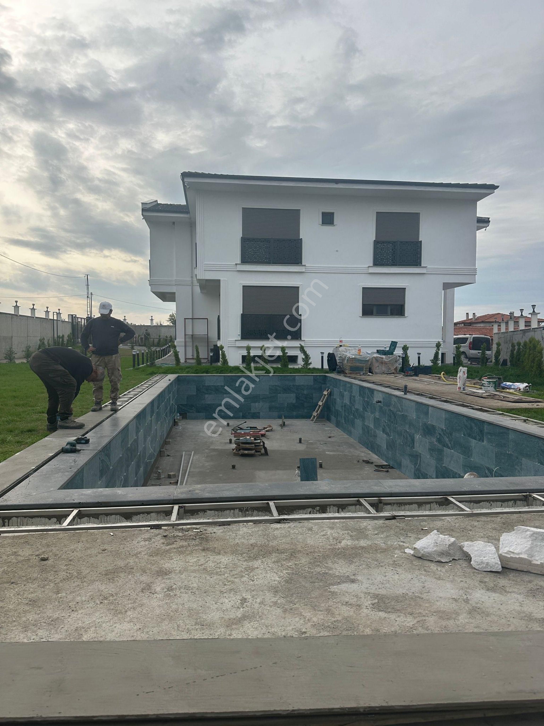 Balıkesir Burhaniye Börezli Mahallesinde Satılık Malikane - Görsel 26