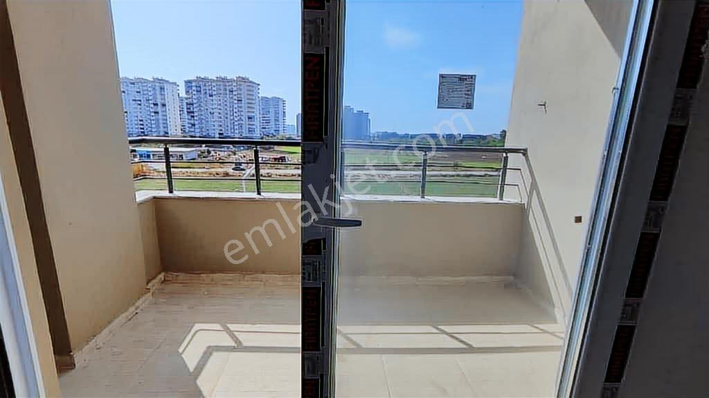 Thor'dan Mezitli Tece'de Kiralık 1+1 Havuzlu Sıfır Daire - Görsel 8