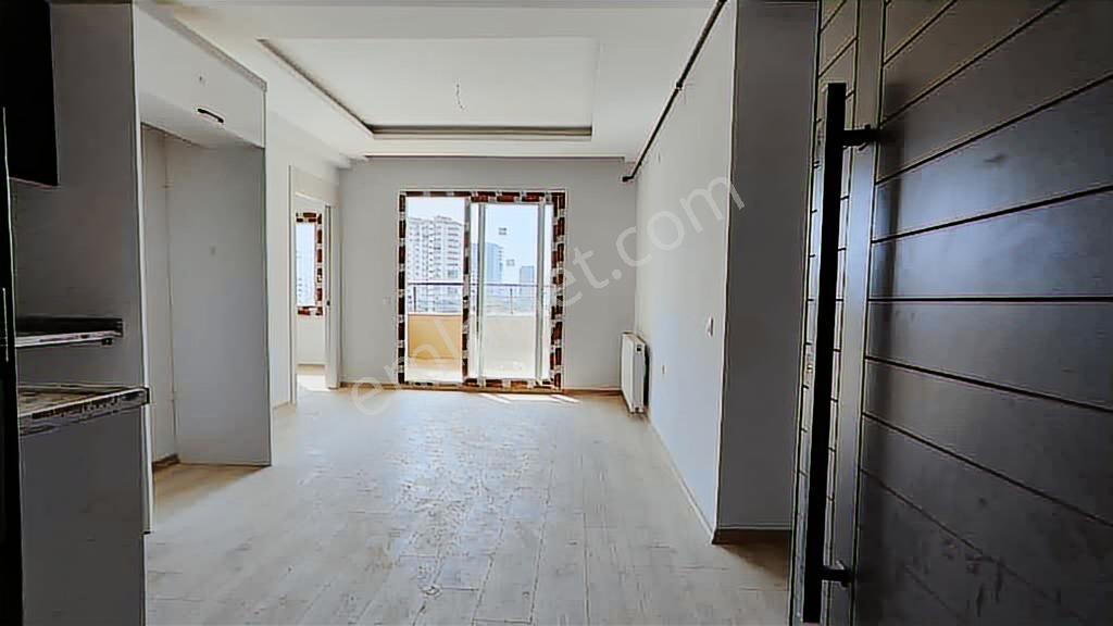 Thor'dan Mezitli Tece'de Kiralık 1+1 Havuzlu Sıfır Daire - Görsel 14