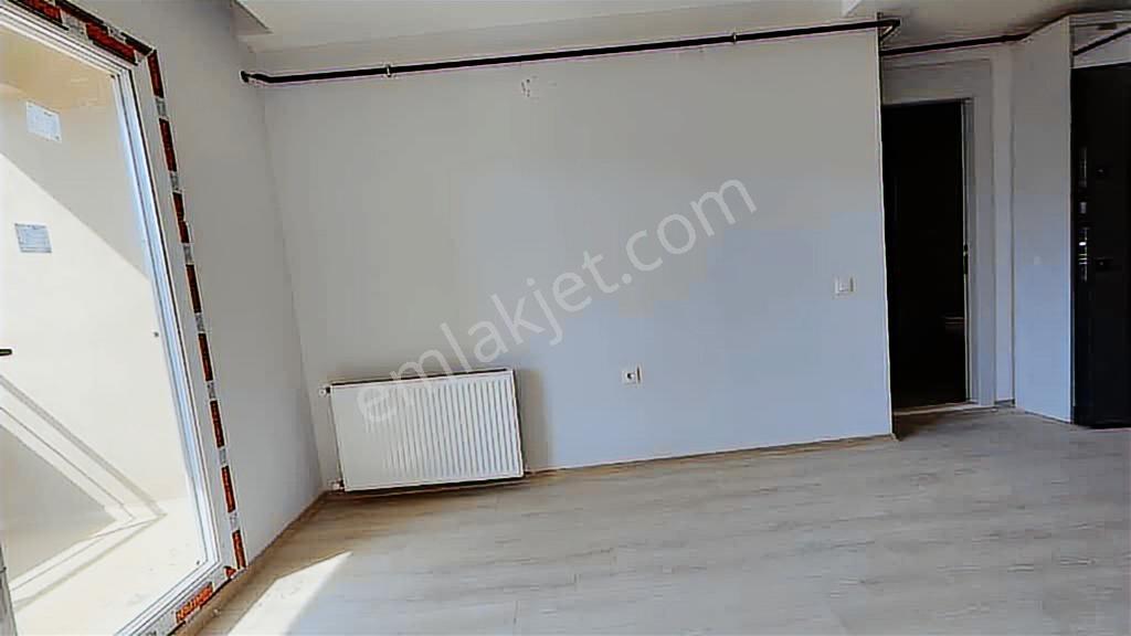Thor'dan Mezitli Tece'de Kiralık 1+1 Havuzlu Sıfır Daire - Görsel 17